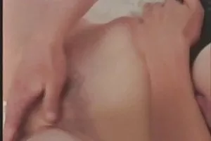 自然な赤毛でポルノを鋳造する