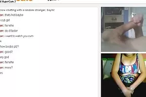 私はブラインドでファックしている私の隣人を狩る