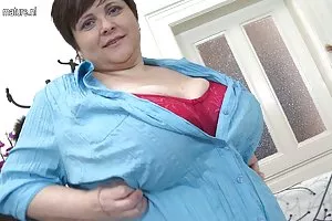 リベラルな結婚は泥棒を盗んで犯す