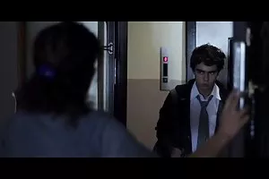 ママを見て、私の兄弟が何を持っているのか