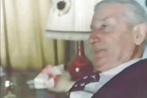 心臓発作で金髪に二重浸透