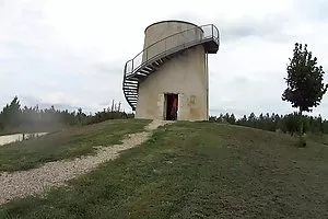 彼の妻の雌犬はすべての時間にフェラをする