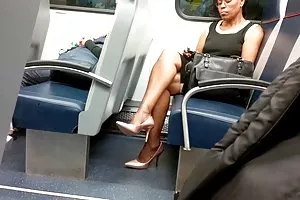 ポルノの専門家がカメラの前で初めて会う